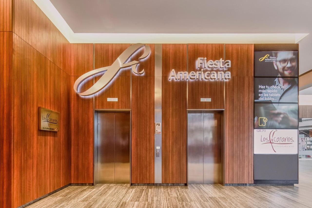 Fiesta Americana Viaducto Aeropuerto Μεξικό Εξωτερικό φωτογραφία Elevators at the hotel