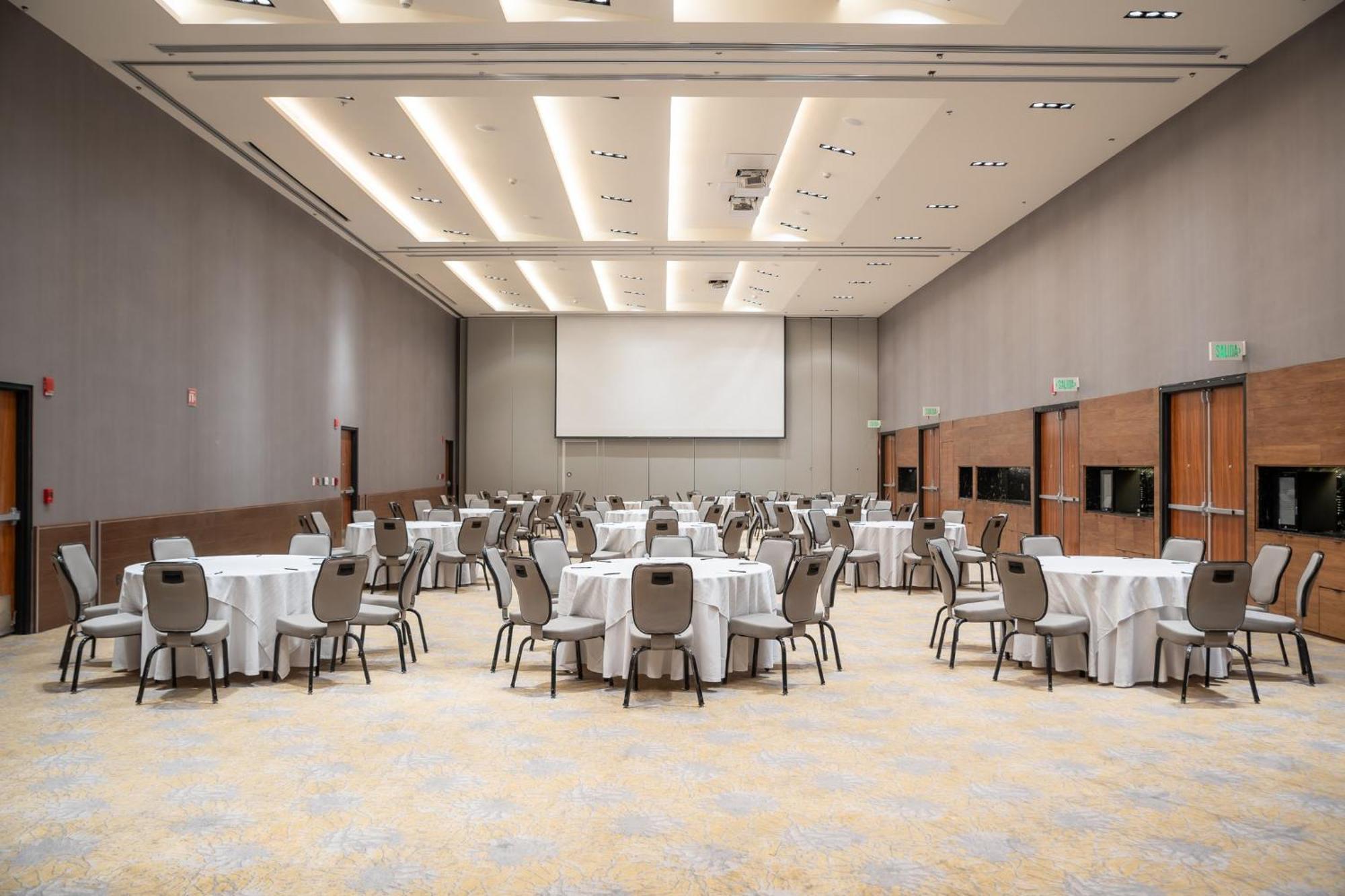 Fiesta Americana Viaducto Aeropuerto Μεξικό Εξωτερικό φωτογραφία The ballroom at the hotel
