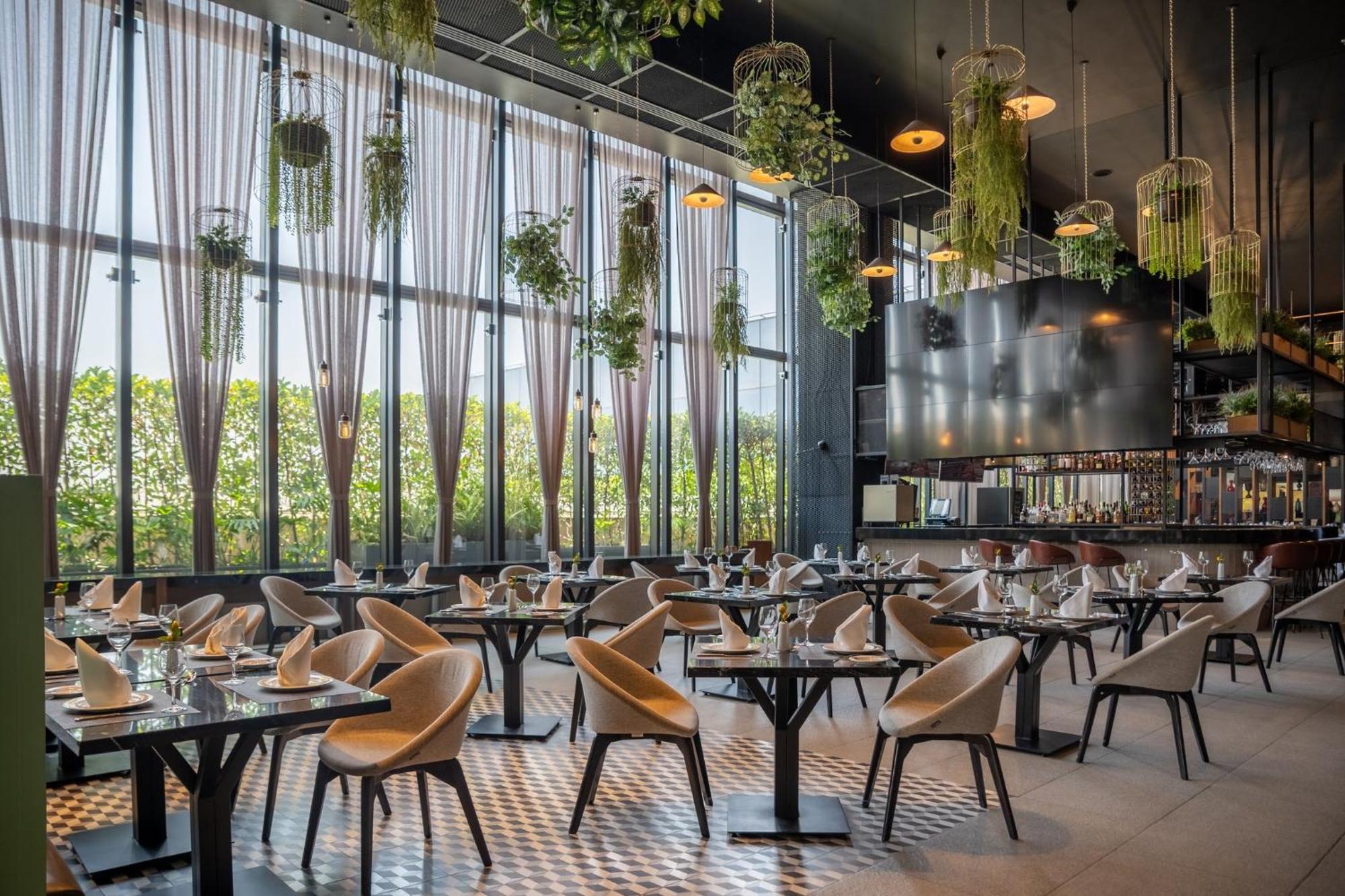 Fiesta Americana Viaducto Aeropuerto Μεξικό Εξωτερικό φωτογραφία The interior of the restaurant